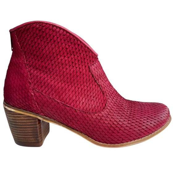 Miz Mooz Women's Nomad Ankle Western Boots Red Snake Embossed Leather Chic - Picture 4 of 12